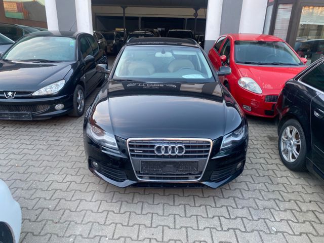 Audi A4 Avant Attraction quattro