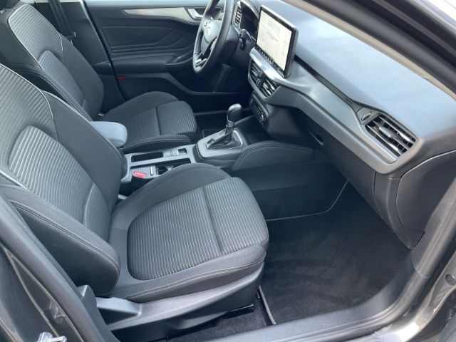 Fahrzeugabbildung Ford Focus 1.0 EcoBoost Mild-Hybrid Titanium X Autom.