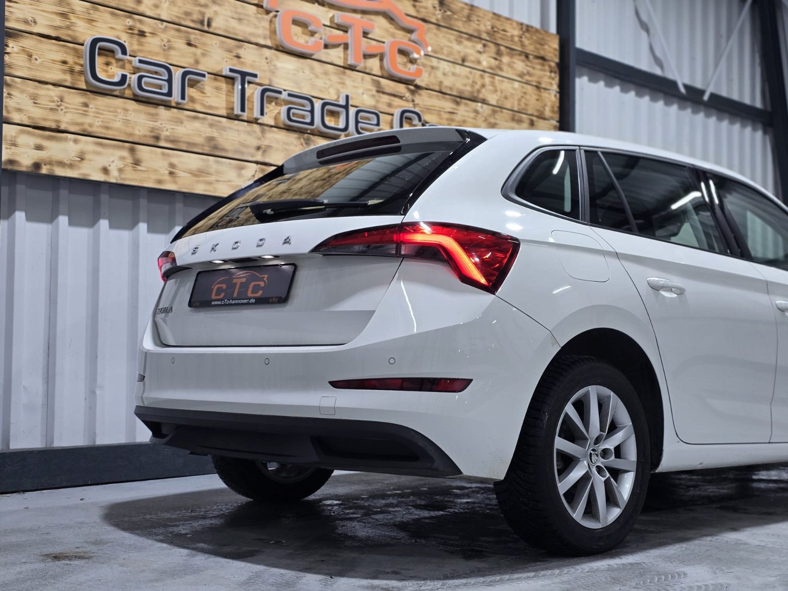 Fahrzeugabbildung SKODA Scala Ambition/Navi/Digita. Tacho/LED/EU6/TÜVNEU