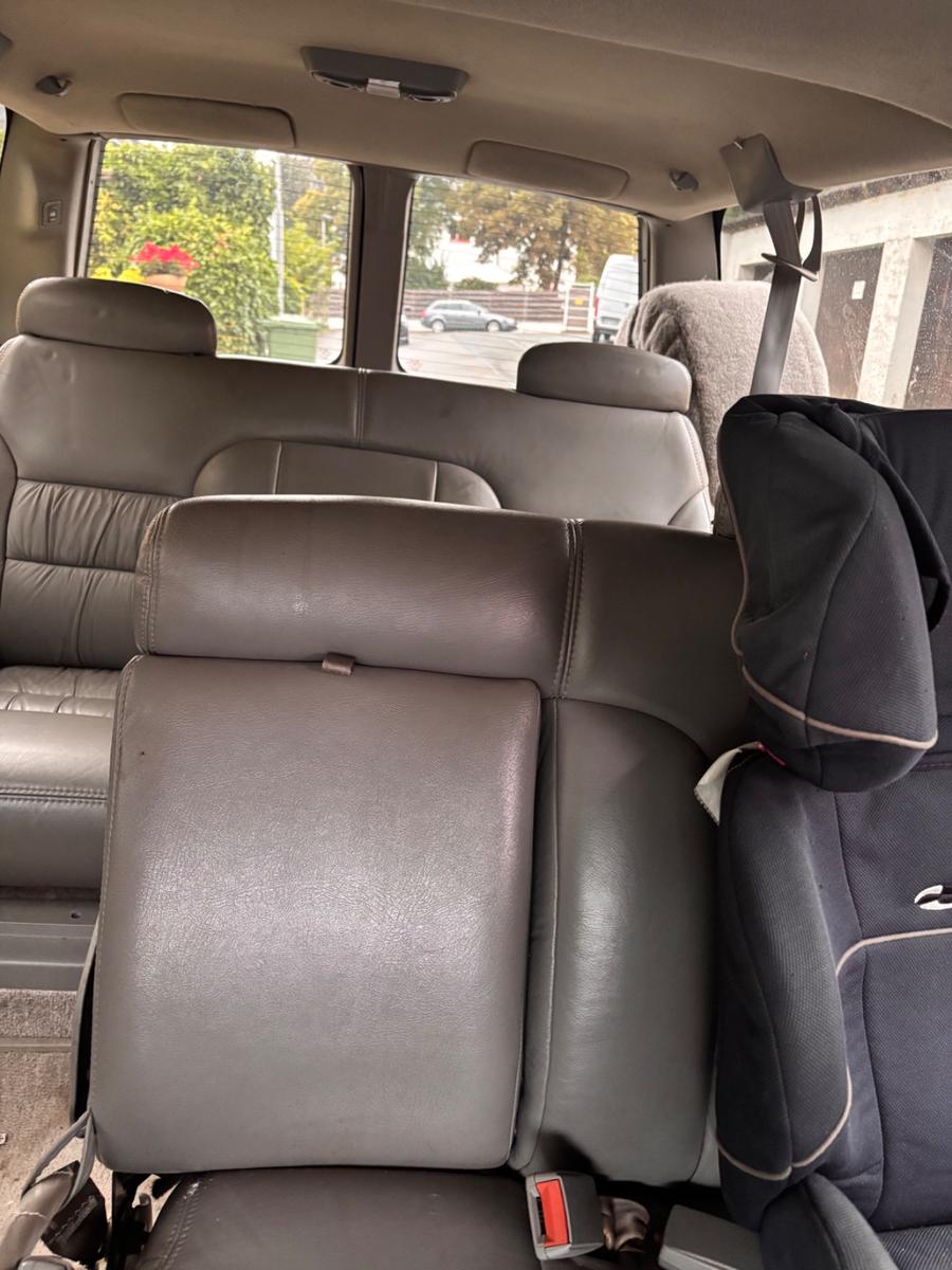 Chevrolet Suburban v8 7.4 Liter Big Block