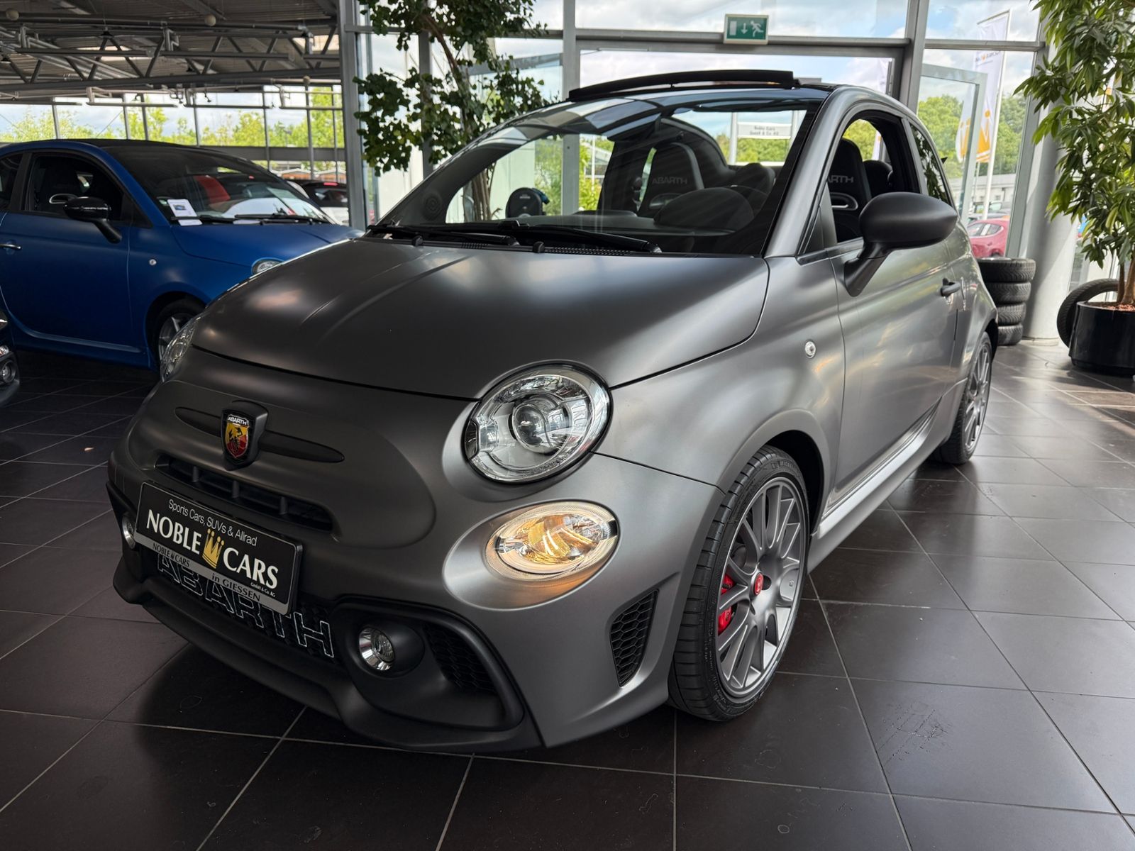 Fahrzeugabbildung Abarth 595C Competizione XENON NAVI ALU