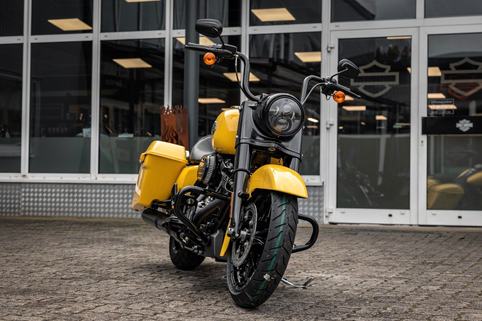 Fahrzeugabbildung Harley-Davidson ROAD KING SPEC. FLHRXS 114ci  SOFORT VERFÜGBAR