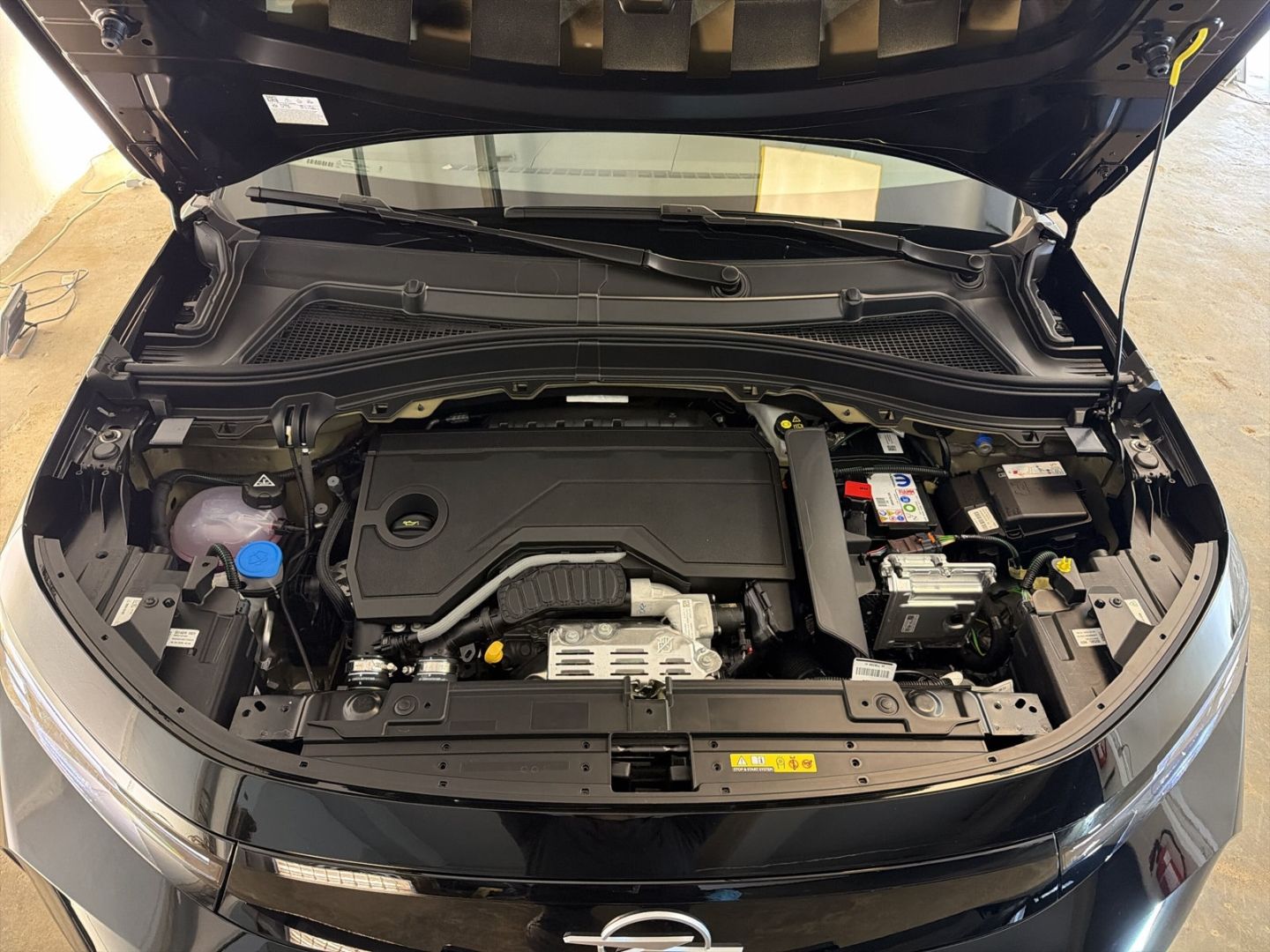 Opel Frontera - Bild 14