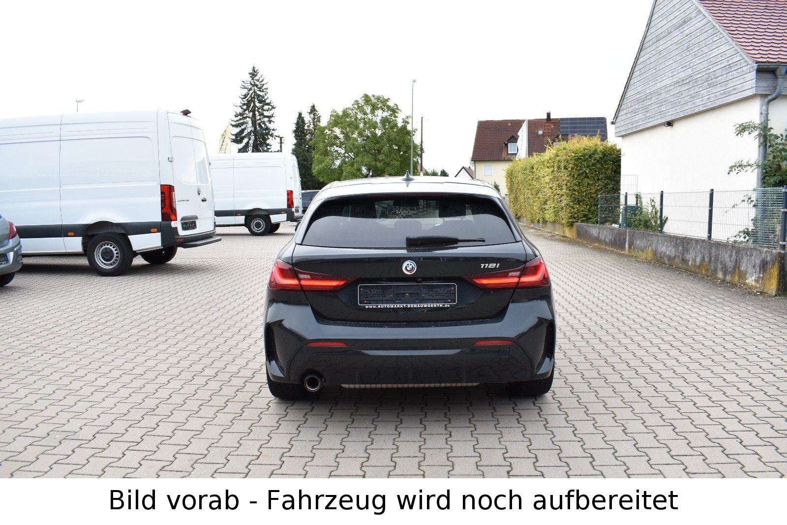 BMW 118 i Aut. M Sport Navi Kamera 19 Zoll Sitzhzg, миниатюра 6