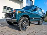 Lada Niva 4x4 - Lada Niva aus 2011