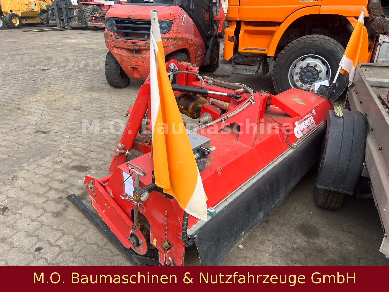 Fahrzeugabbildung Andere Drücker HDK 2200 / Kehrmaschine /Neuwertig