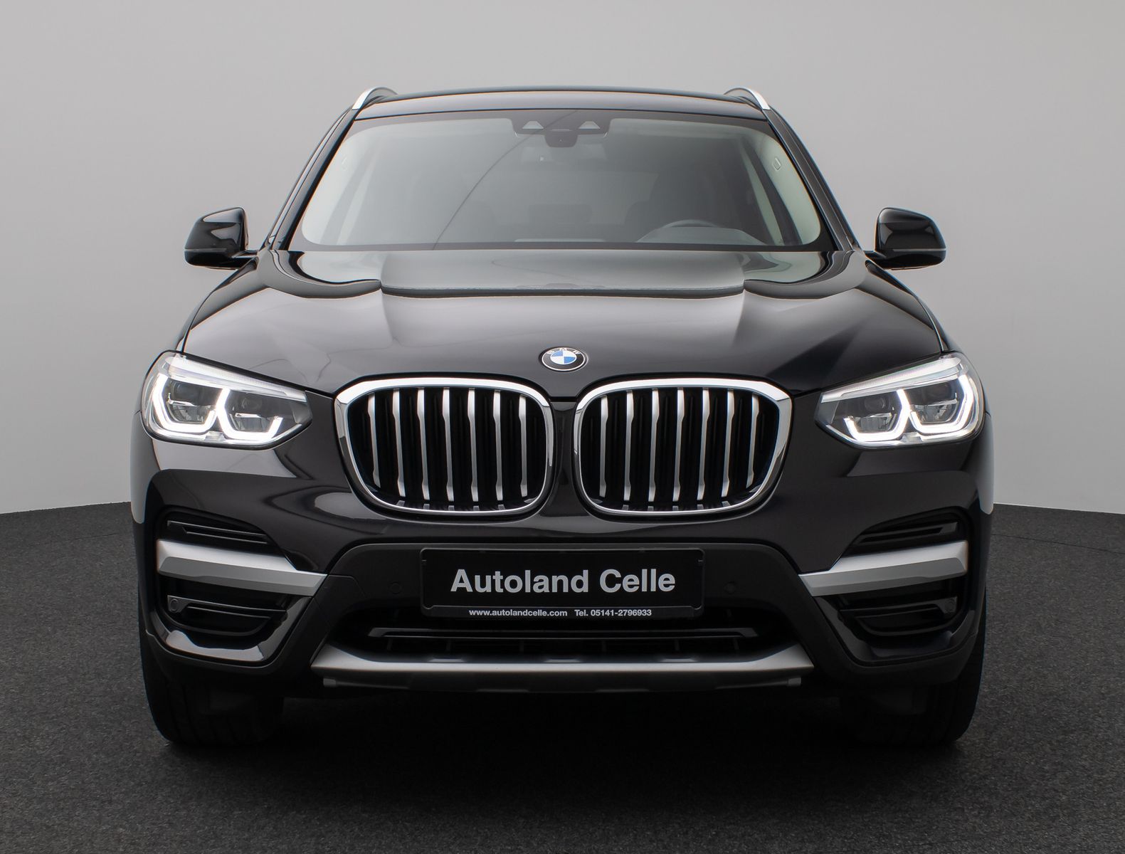 Fahrzeugabbildung BMW X3 xD30e xLine Kamera DAB HiFi Komfort Sport LED