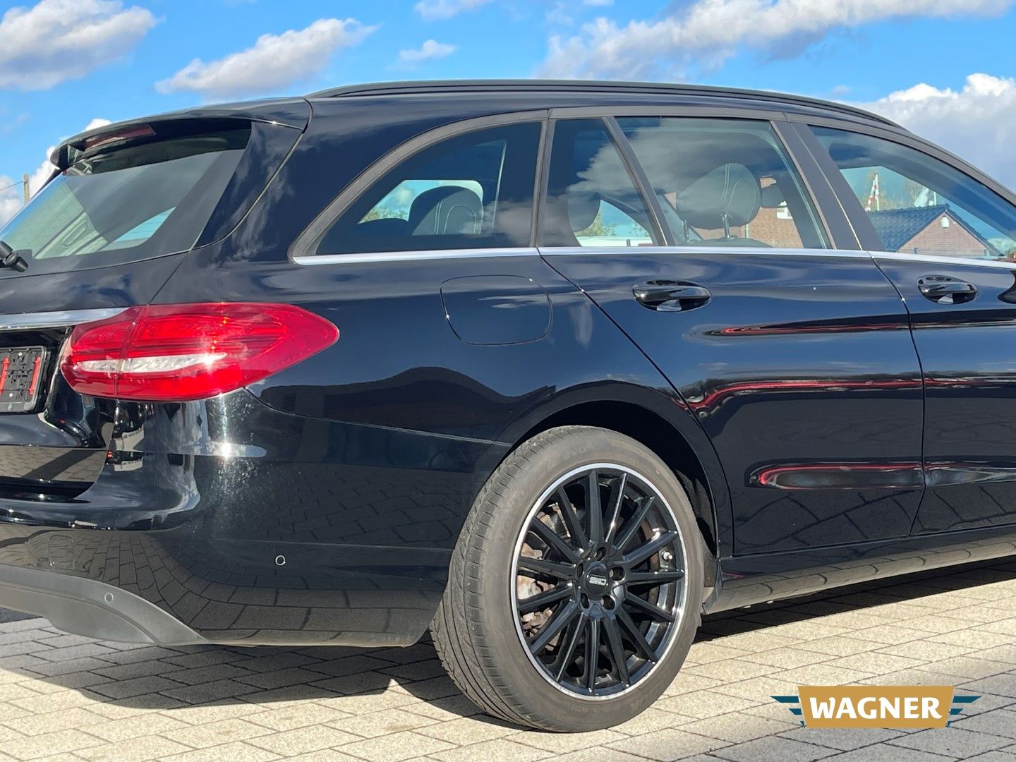 Fahrzeugabbildung Mercedes-Benz C 220 T BlueTec d Automatik Sitzheizung