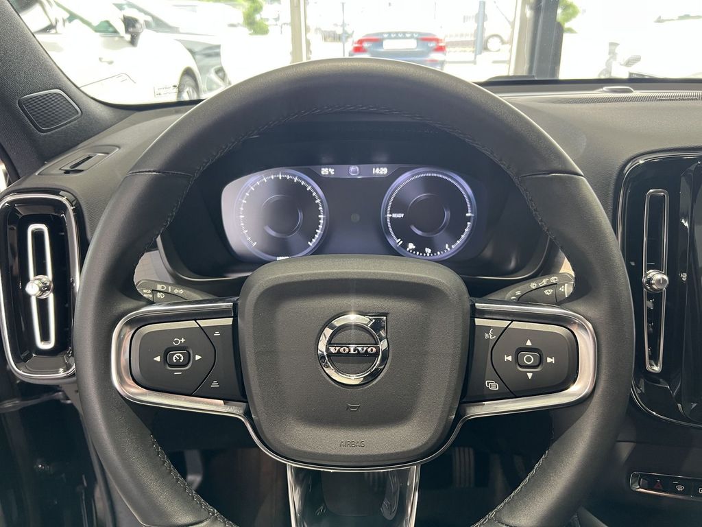 Volvo XC40 T4 Plus Bright Recharge Kamera LED H/K