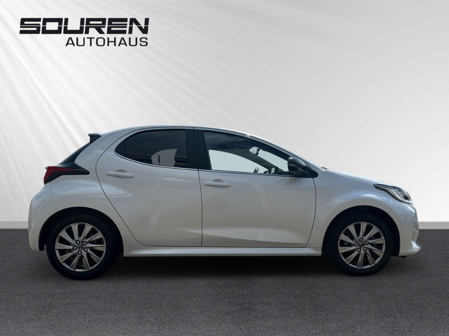 Fahrzeugabbildung Mazda 2 Hybrid Select 1.5 HUD +Digitales Cockpit+LED+A