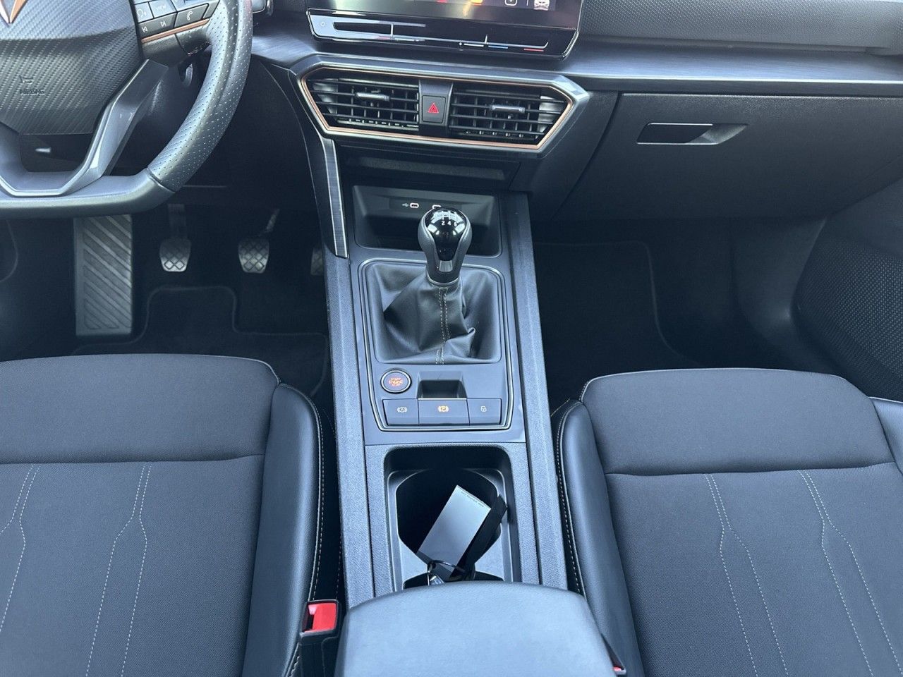 Fahrzeugabbildung CUPRA Leon 1.5 TSI 150 PS 6-Gang