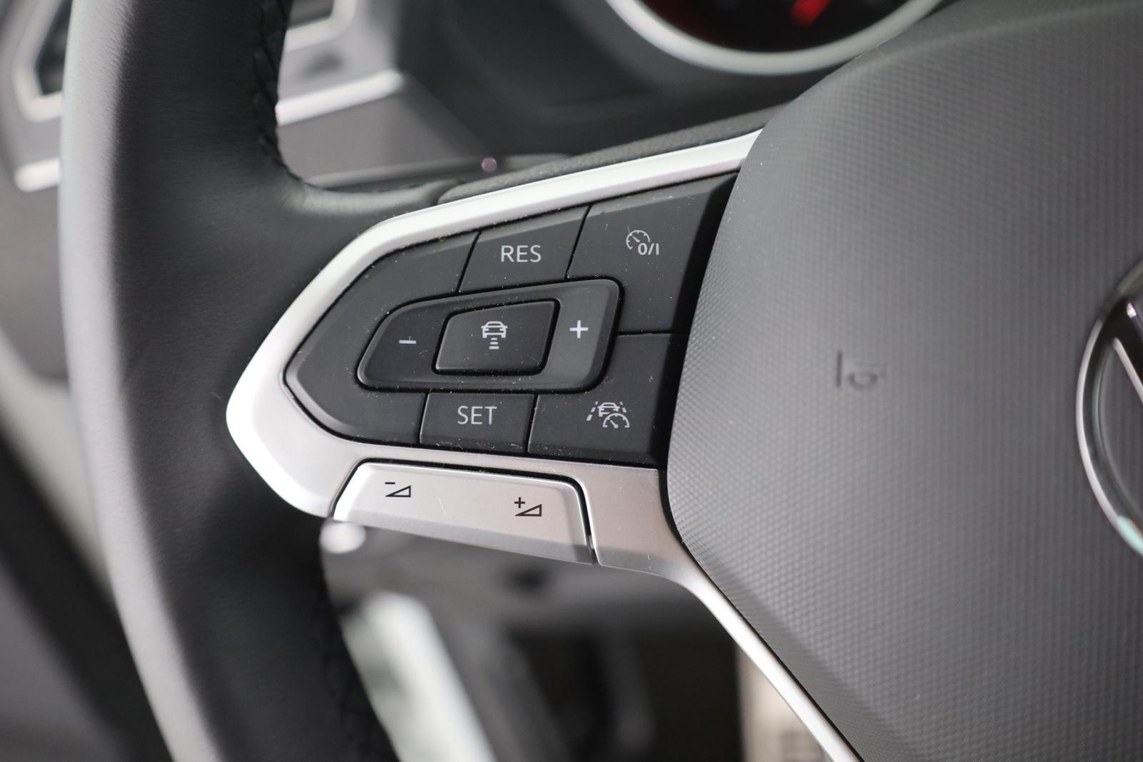 Volkswagen Tiguan 1.5 16V TSI Active LED Navi Totwinkel ACC, миниатюра 15