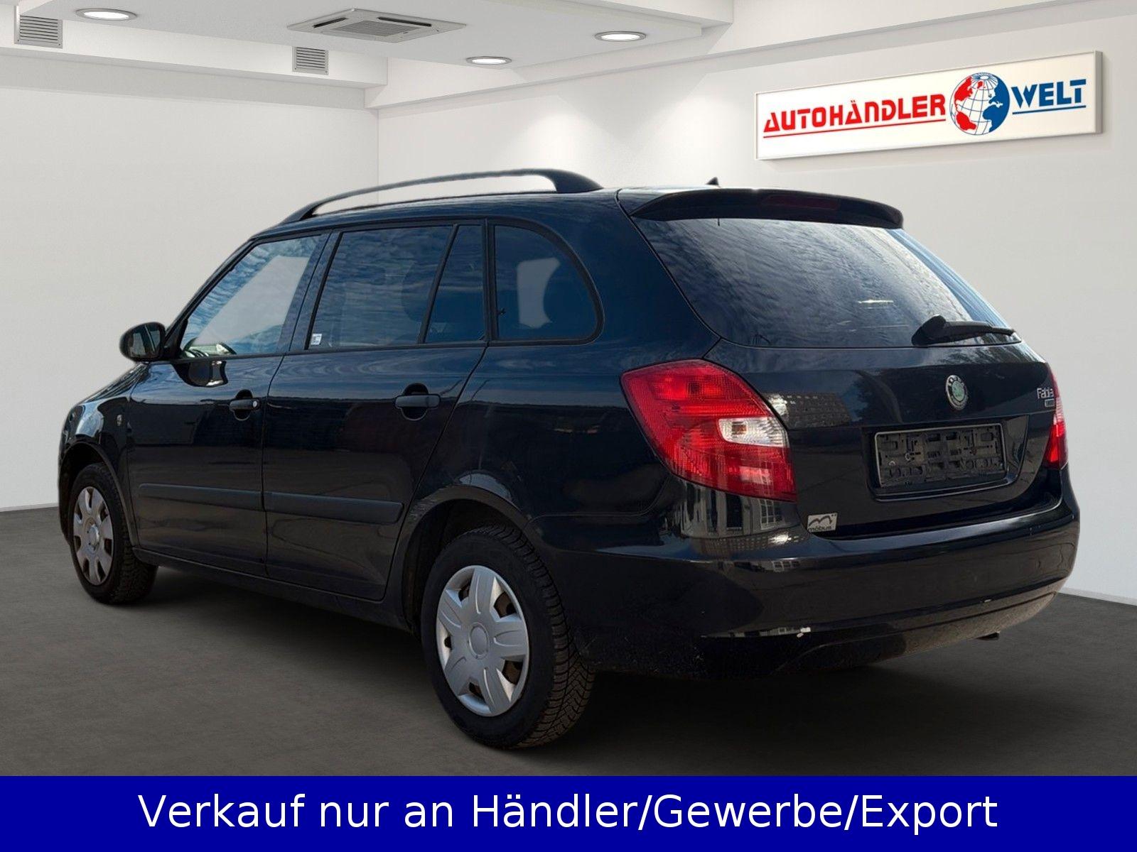 Skoda Fabia 2010 — photo 6
