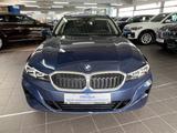 BMW 318 d Touring Facelift+Driving Assistant+LED+AHK - BMW 3er Reihe: Facelift