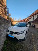 Nissan Qashqai J11 Pearl White Metallic - mit Benzin-Antrieb: Weiß, Metallic