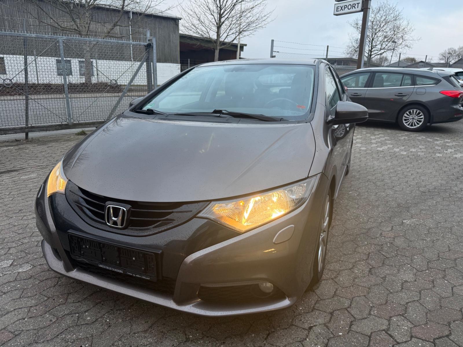 Honda Civic Lim. 5-trg. 1.8 Sport
