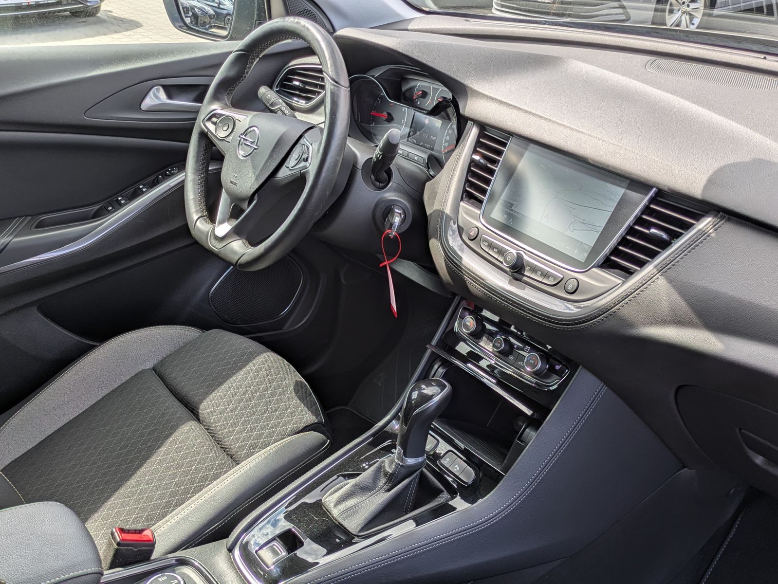Fahrzeugabbildung Opel Grandland X 1.2 Opel 2020 LED*TEMP*KAMERA*18"APP
