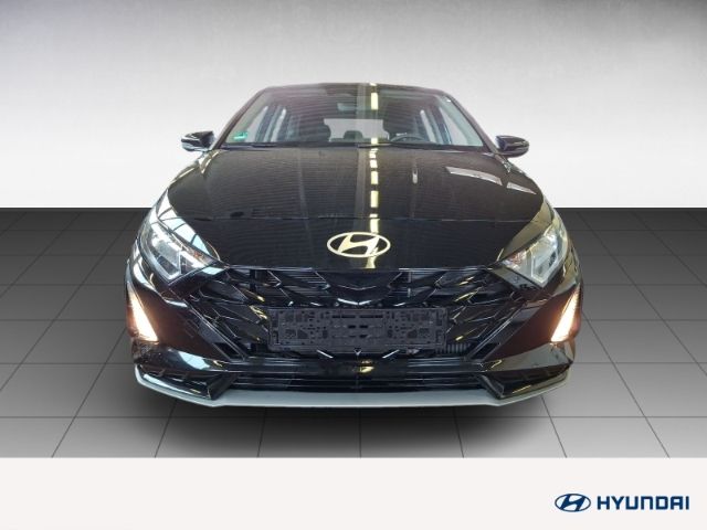 Fahrzeugabbildung Hyundai i20 Select 1.0 +KLIMA+NAVI+CARPLAY+PDC+RFK+UVM+