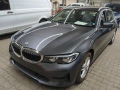 Fahrzeugabbildung BMW 320D TOURING ADVANTAGE NAVI/LED/M-SPORT/SH/LEDER