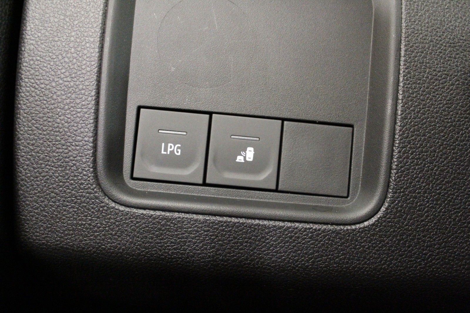 Fahrzeugabbildung Dacia Duster TCe 100 ECO-G Extreme *Sitzheizung*Allwet