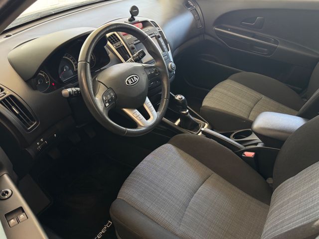 KIA cee'd Ceed 1.4l*NUR 120TKM*1.HAND*NAVI*PDC*KLIMA*TEMPO - Bild 7