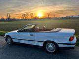 BMW E 36 325 Cabrio Oldtimer BJ 1993 - BMW 325: E36