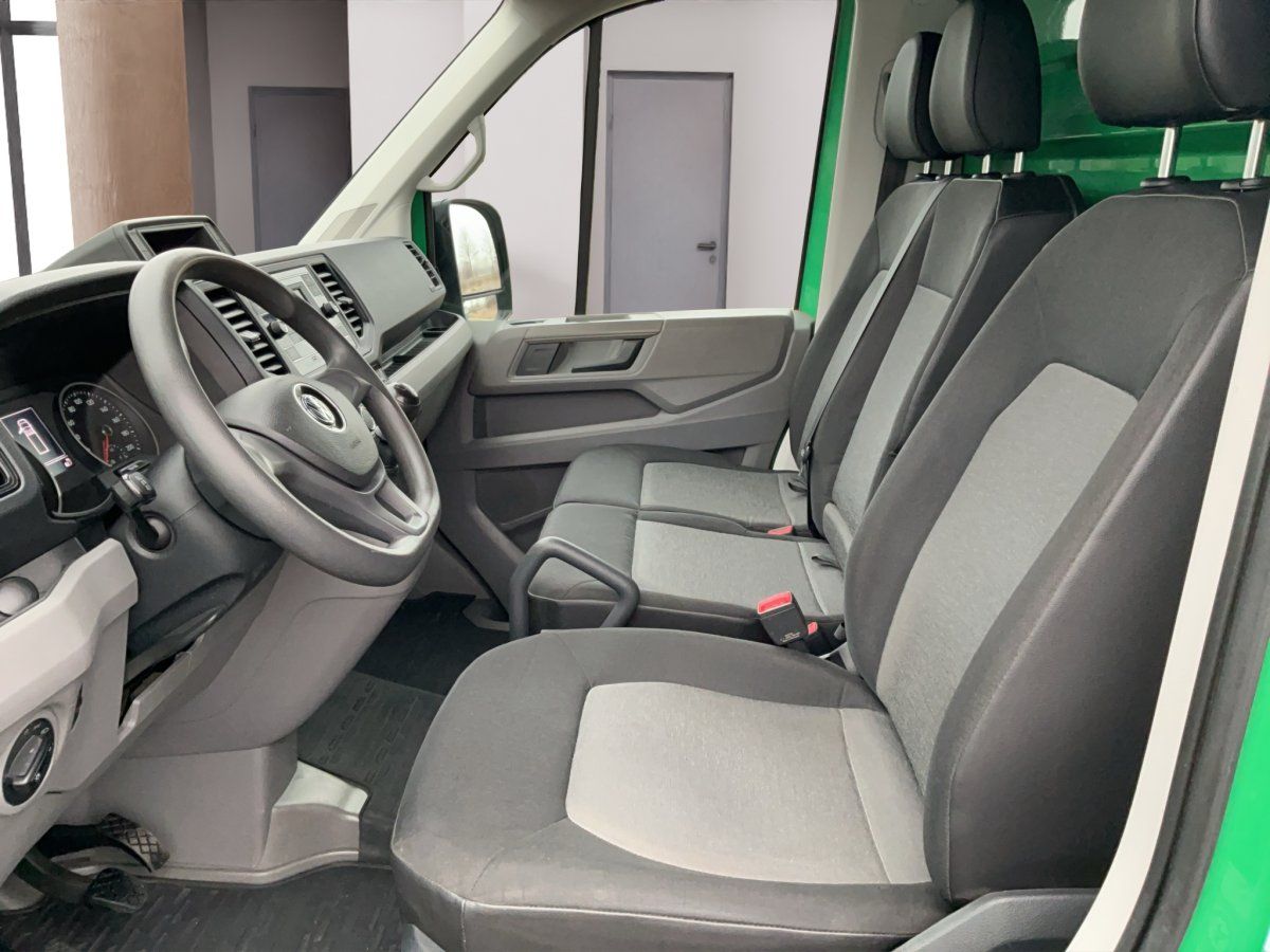 Fahrzeugabbildung Volkswagen Crafter 35 Pritsche 2.0 TDI Langer Radstand AHK