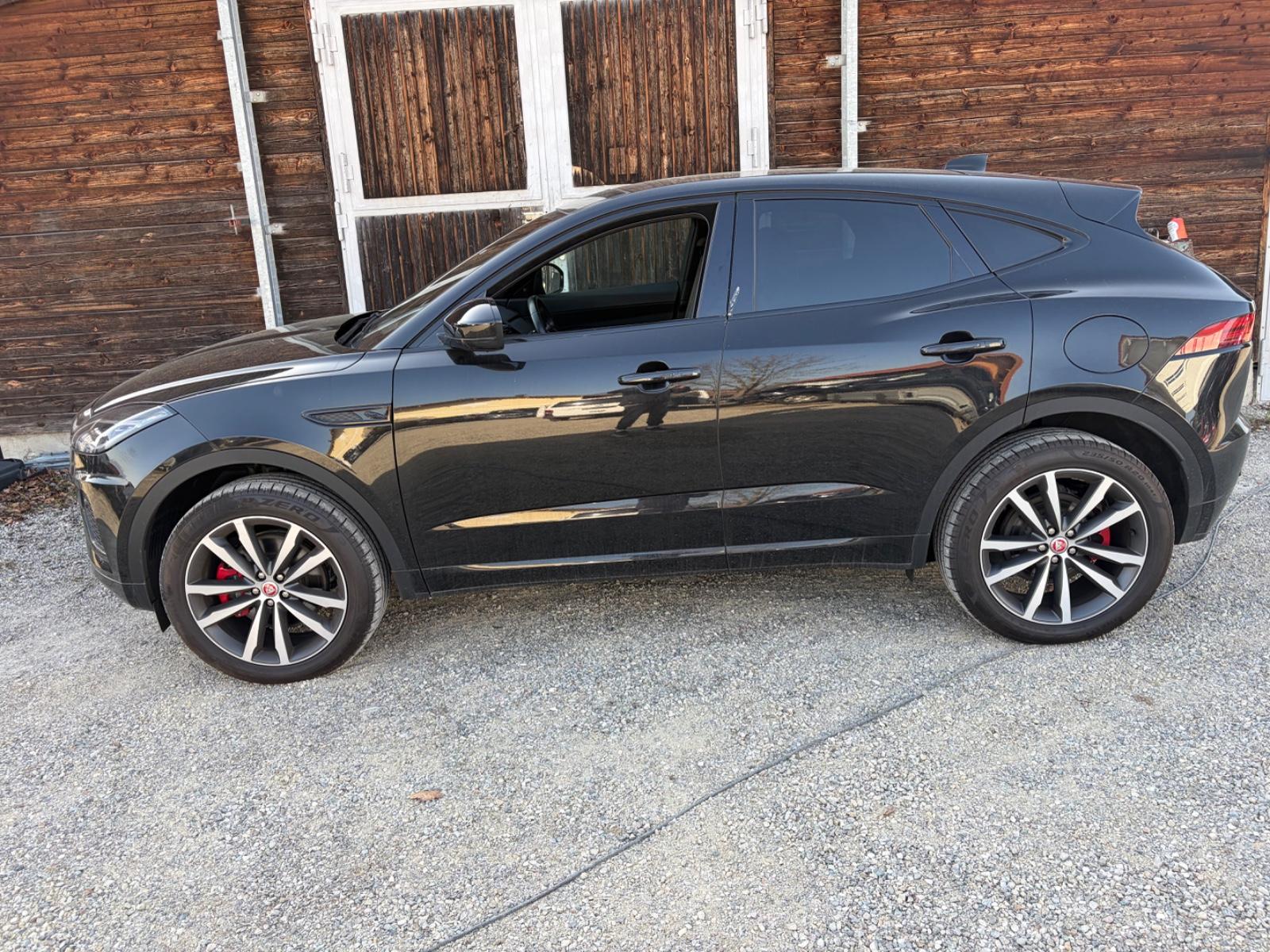 Jaguar E-Pace  R-Dynamic SE AWD Plug-In Hybrid,Pano,Mer