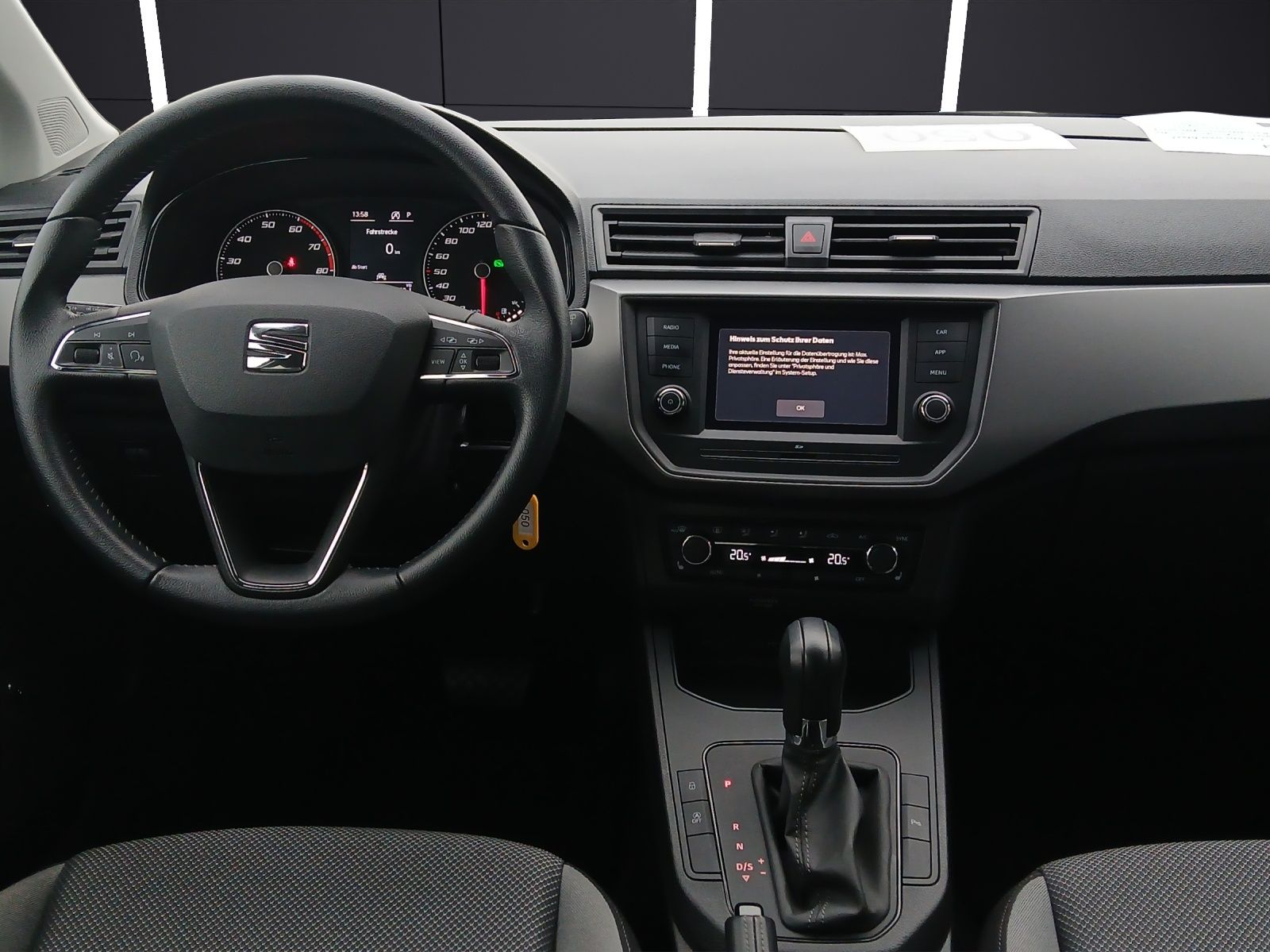 Fahrzeugabbildung SEAT Ibiza TSI DG Style Beats RFK Fast-Lane Climatron