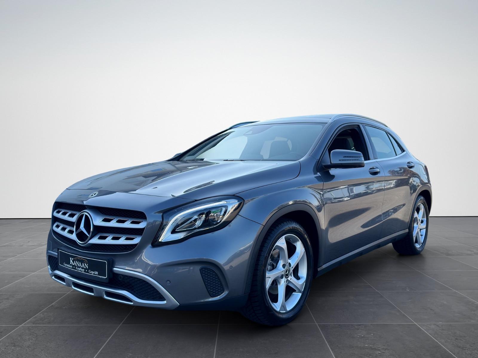 Mercedes-Benz GLA 180 Automatik*PANORAMA*360° Kamera*AHK*NAVI