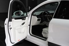PORSCHE Macan S*CHRONO*PANO*PDLS+*ACC*360*BICOLOR*MEMORY PORSCHE Macan S*CHRONO*PANO*PDLS+*ACC*360*BICOLOR*MEMORY