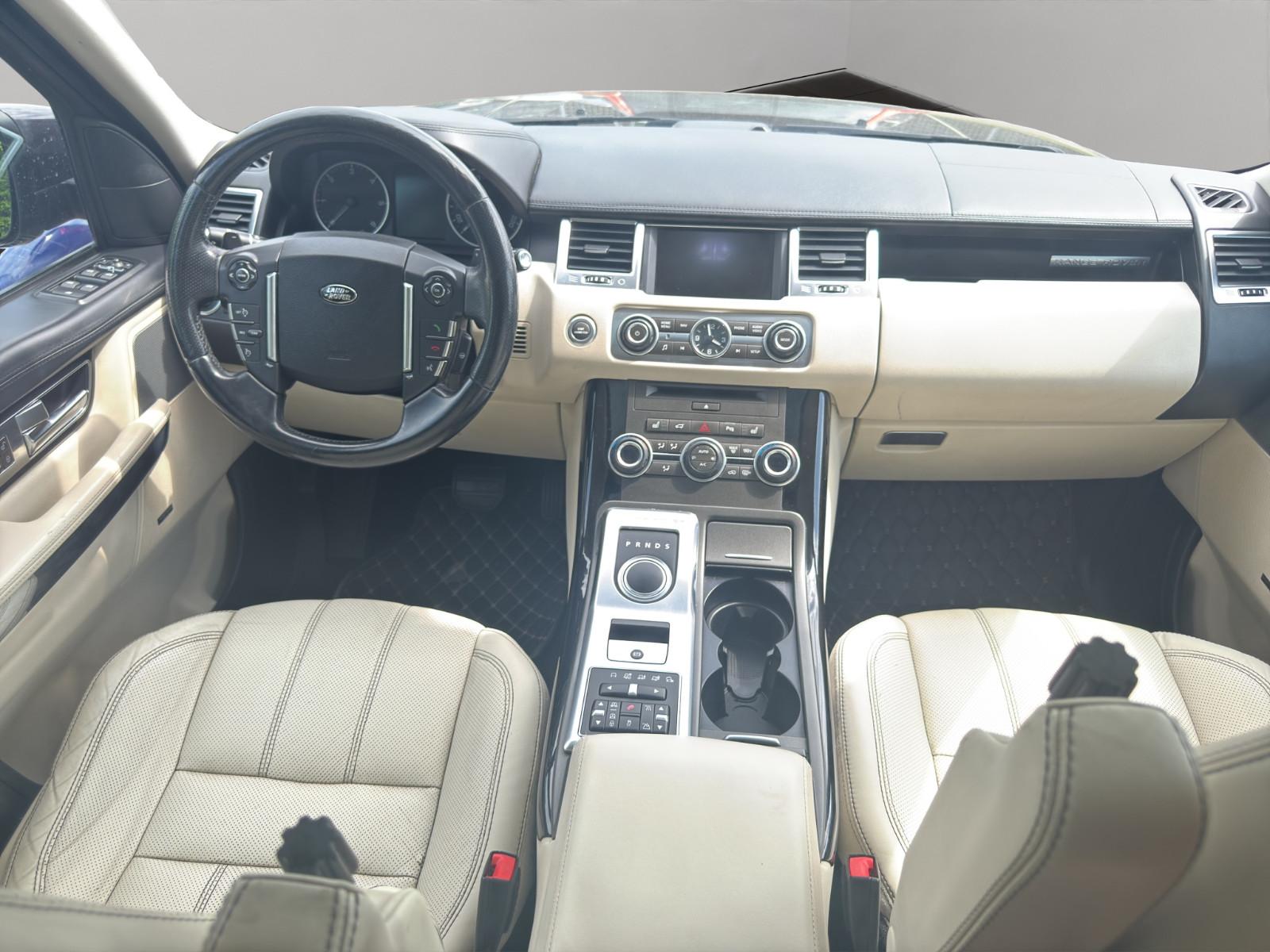 Land Rover Range Rover Sport 3.0 SDV6 HSE TOP-AUSSTATTUNG