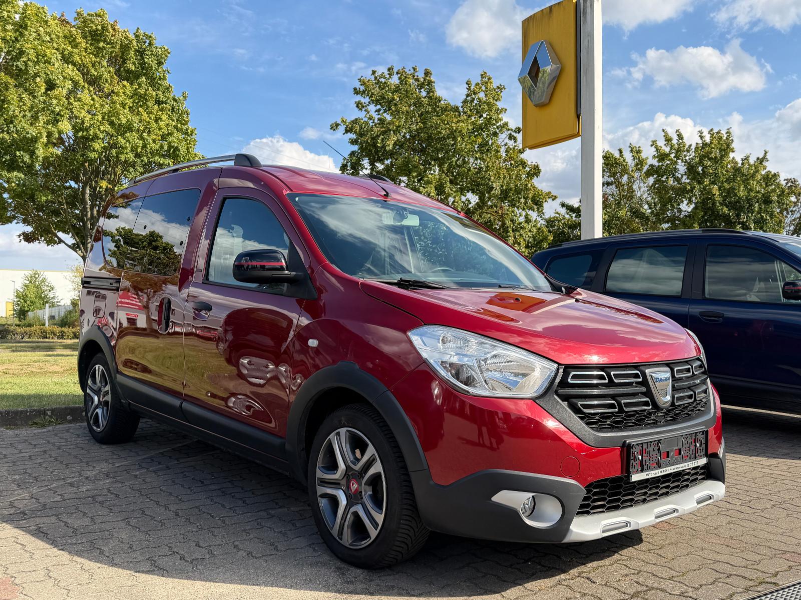 Dacia Dokker  130PS Stepway NavKamTempPDCAllwett