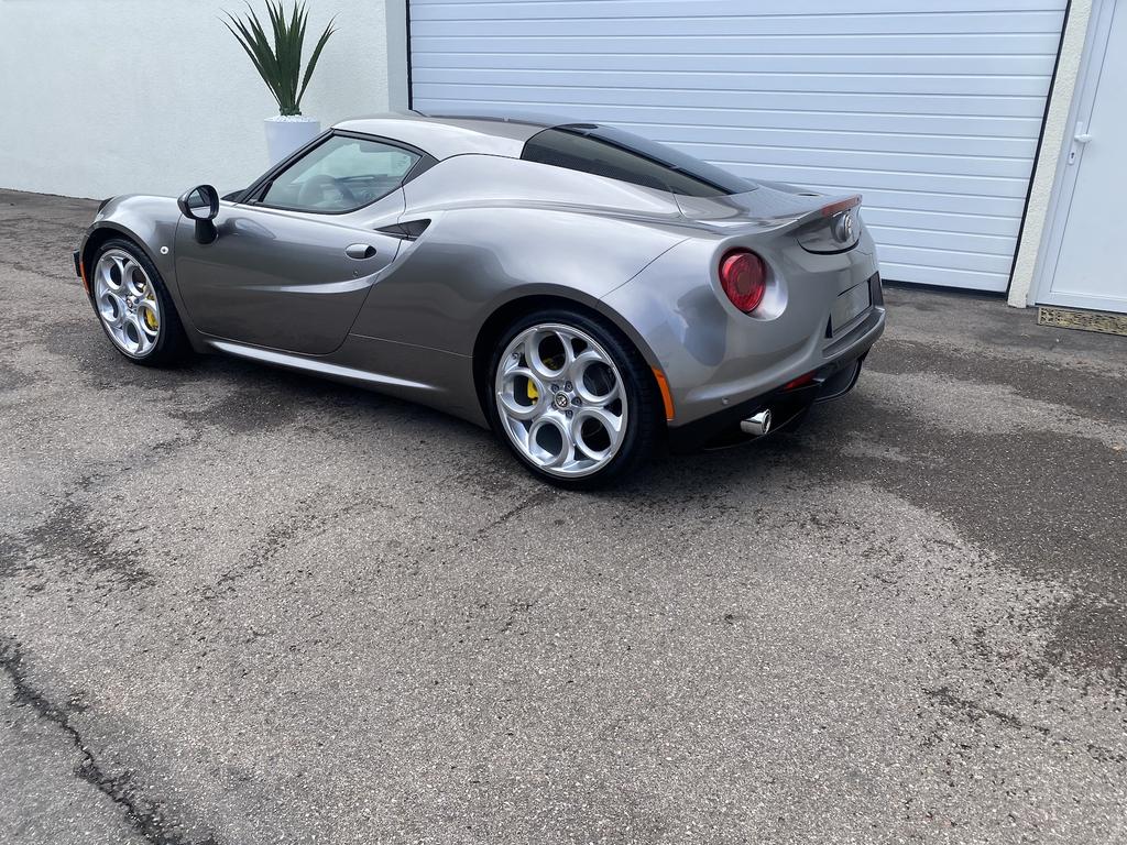 Alfa Romeo 4C