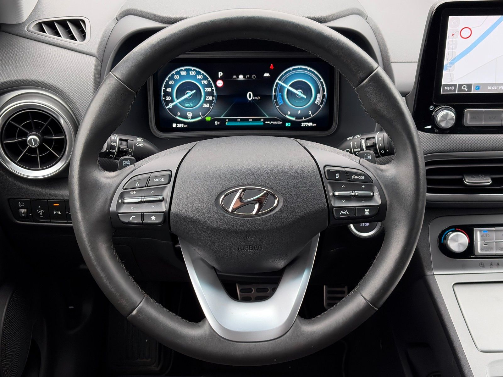 Fahrzeugabbildung Hyundai KONA E Trend ACC LKAS NAV CAM PDC KRELL CarPlay