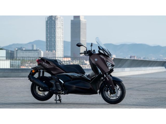 Yamaha XMAX 125 Tech Max MJ.2024