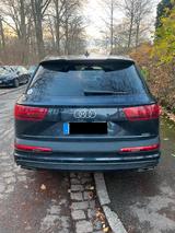 Audi Q7 3.0 TDI quattro 7-Sitze, HeadUp, Standheizung - blaue Audi Q7