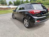 Hyundai i20 1.0 T-GDI 74kW Active Trend Active Trend - Hyundai i20: Schwarz