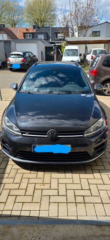 Image of Volkswagen Golf