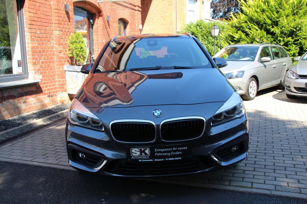 BMW 220