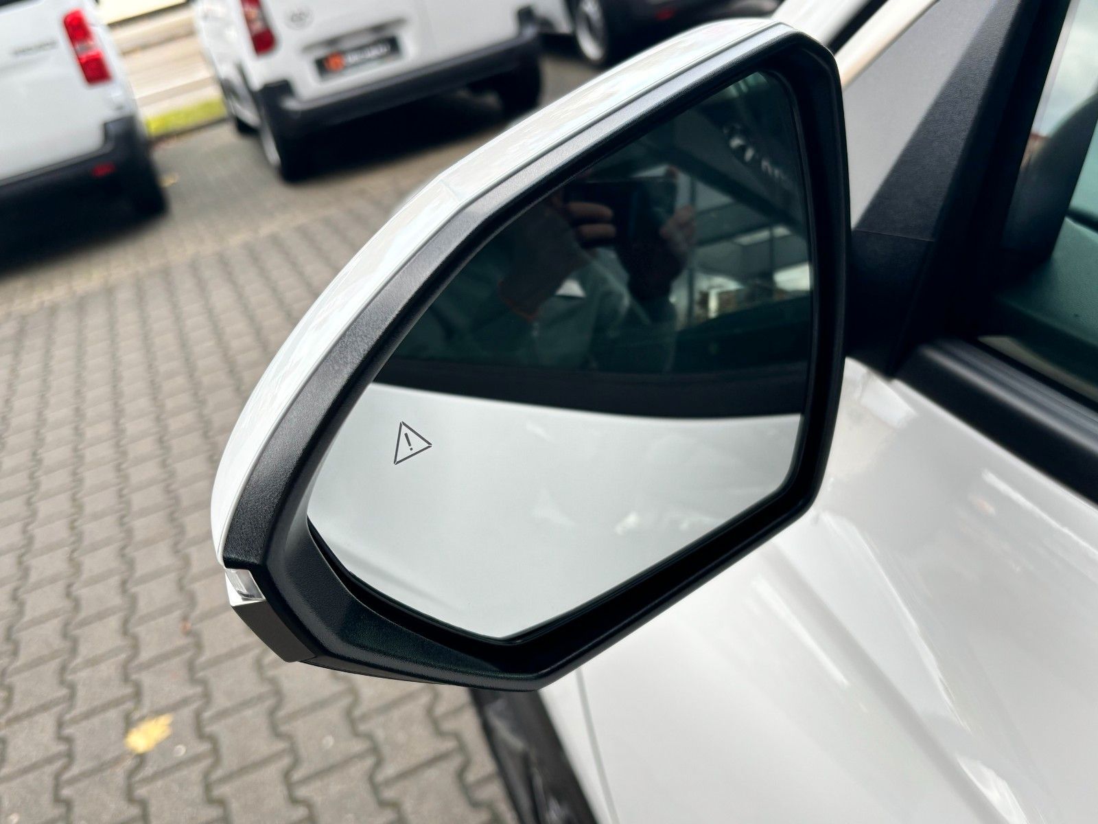 Fahrzeugabbildung Hyundai Tucson 1.6 T-GDI Trend Kamera,LED,Navi,SHZ,ACC