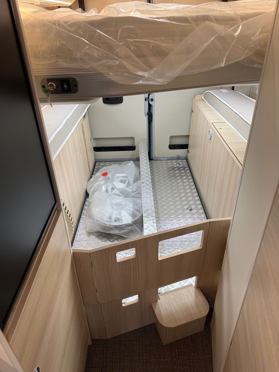 Fahrzeugabbildung Eura Mobil Van V 635 HB 6KW Heizung, Radio DAB, RFK