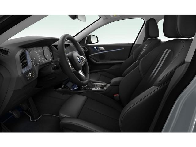 BMW 218i Gran Coupe Sport Line Sportsitze MF Lenkrad