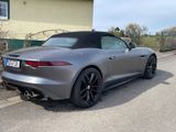 Jaguar F-Type 5.0 L V8 S - + 595 PS anschauen - Jaguar F-Type mit Benzin-Antrieb: Cabrio, 5.0