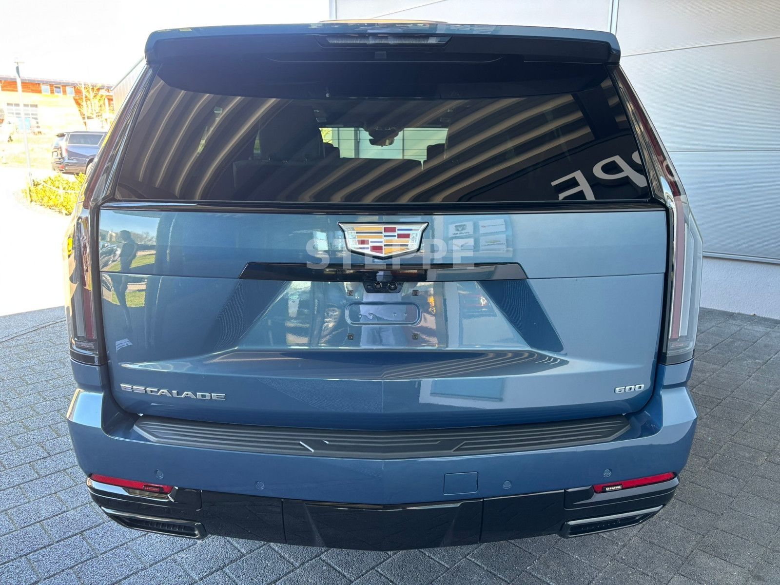 Cadillac Escalade FACELIFT MY26 6.2 V8 ESV Sport Platinum