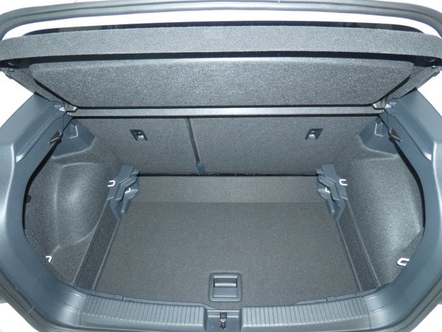 T-Cross 1.0 TSI GOAL LED ACC REAR VIEW