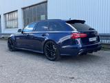 Audi RS 6 Avant 4.0 TFSI quattro * PANO * B & O - blaue Audi RS6