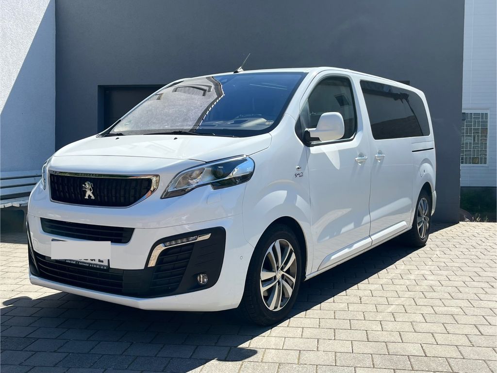 Image of Peugeot Traveller