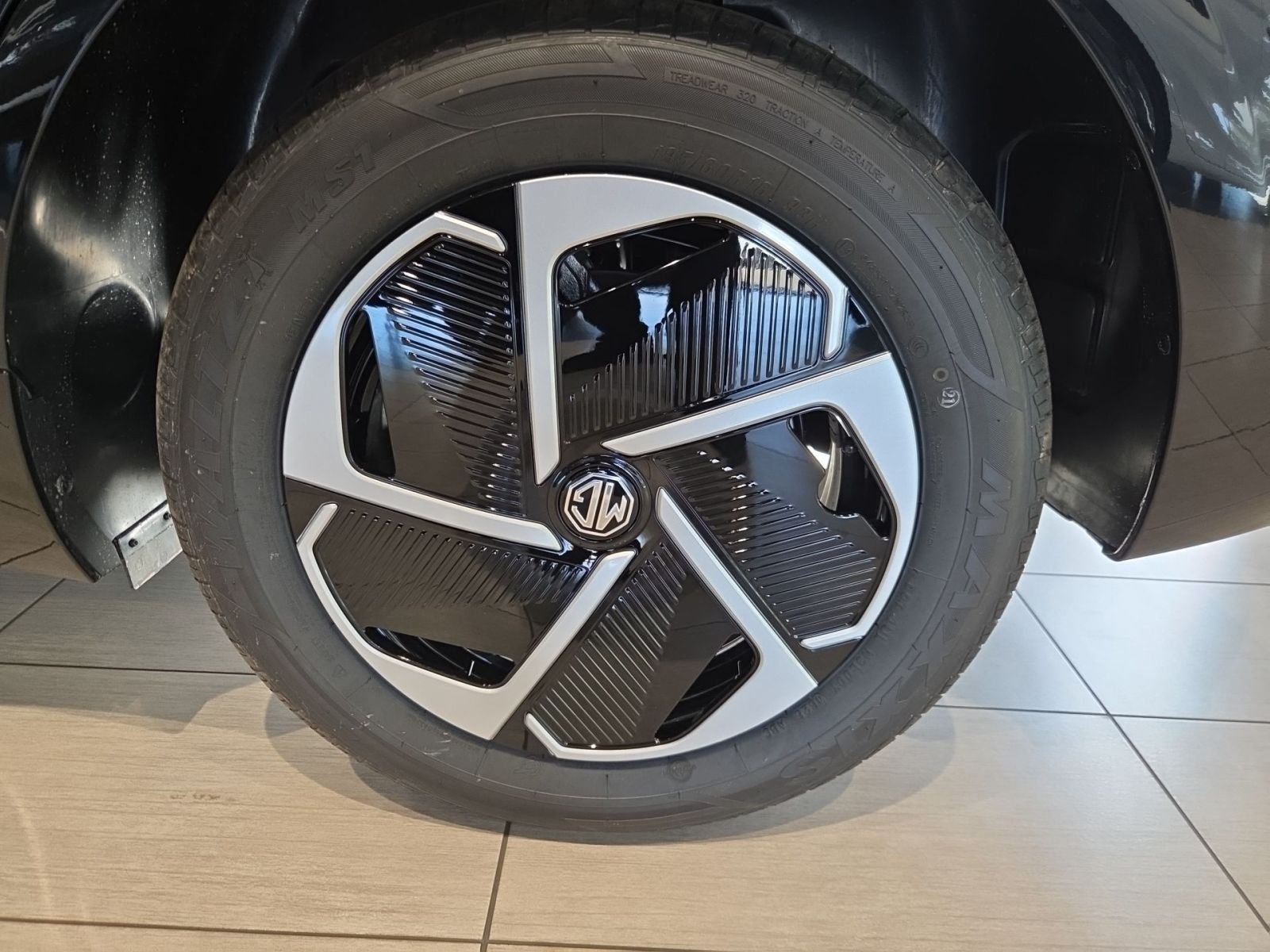 Fahrzeugabbildung MG MG4 Urban 43 kW/h Comfort *SITZHZG*APPLE CARPLAY