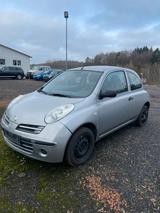 Nissan micra k12 - Nissan Qashqai mit Benzin-Antrieb: Kleinwagen